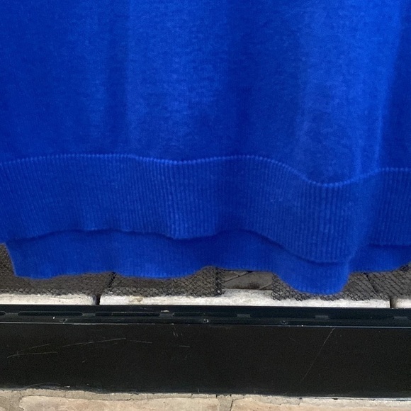 Chaus Royal blue v-neck sweater with silver embellishments. Size XL - Picture 7 of 9